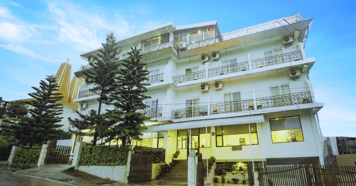 Best Family-Friendly Hotels in Dharamshala with Stunning Mountain Views: Hotels in Dharamshala Near McLeod Ganj.