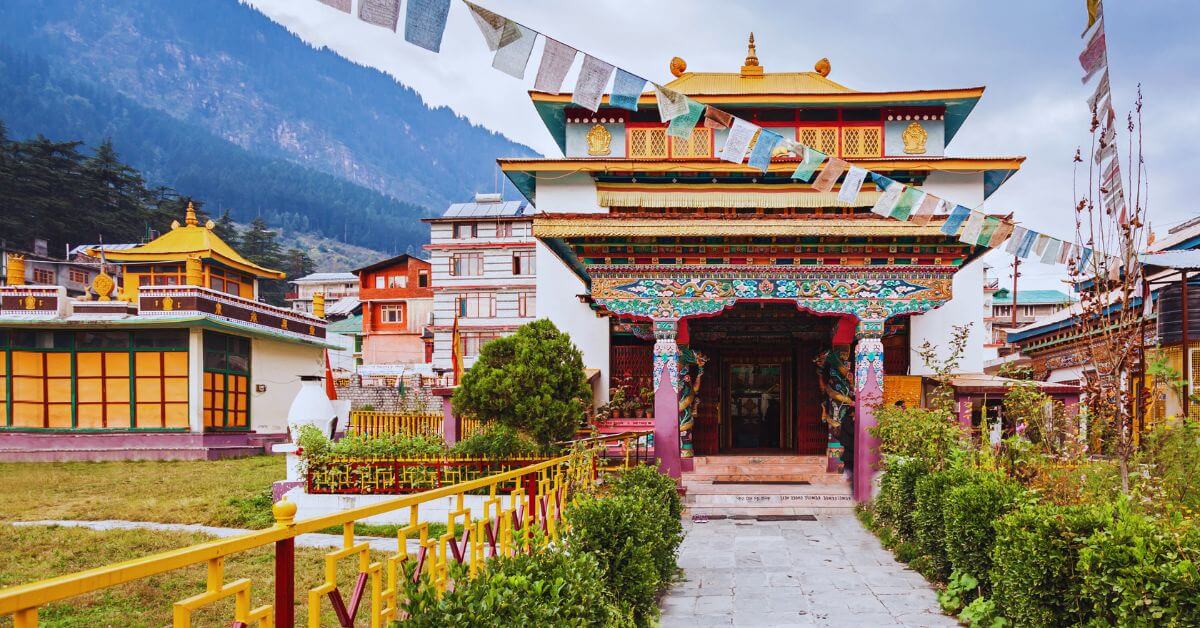 Experience the Magic of October in Dharamshala: Why October is the Best Month to Visit Dharamshala for Clear Skies, Vibrant Festivals, and Pleasant Weather!